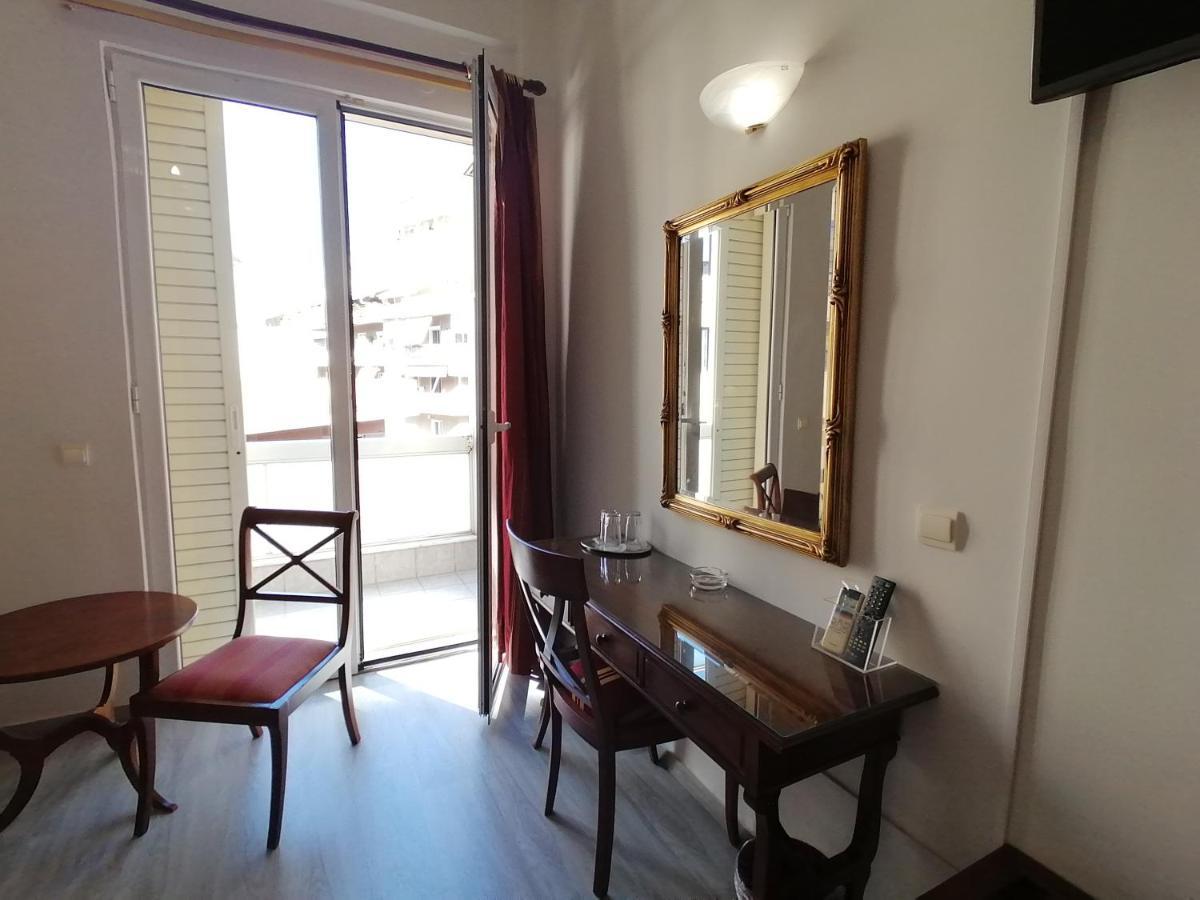 Hotel Galaxias Agrinio Exterior foto